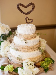 Outdoor wedding cakes insiprational ideas